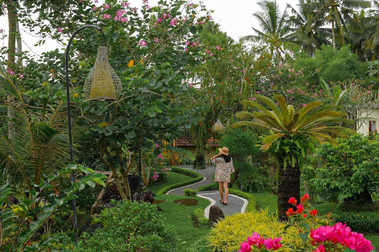 Villa Capung Mas Ubud Exterior photo